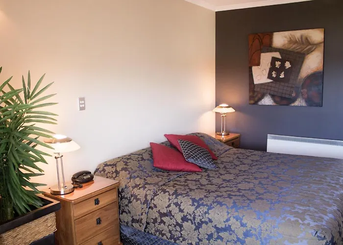 Beachcomber Inn Picton