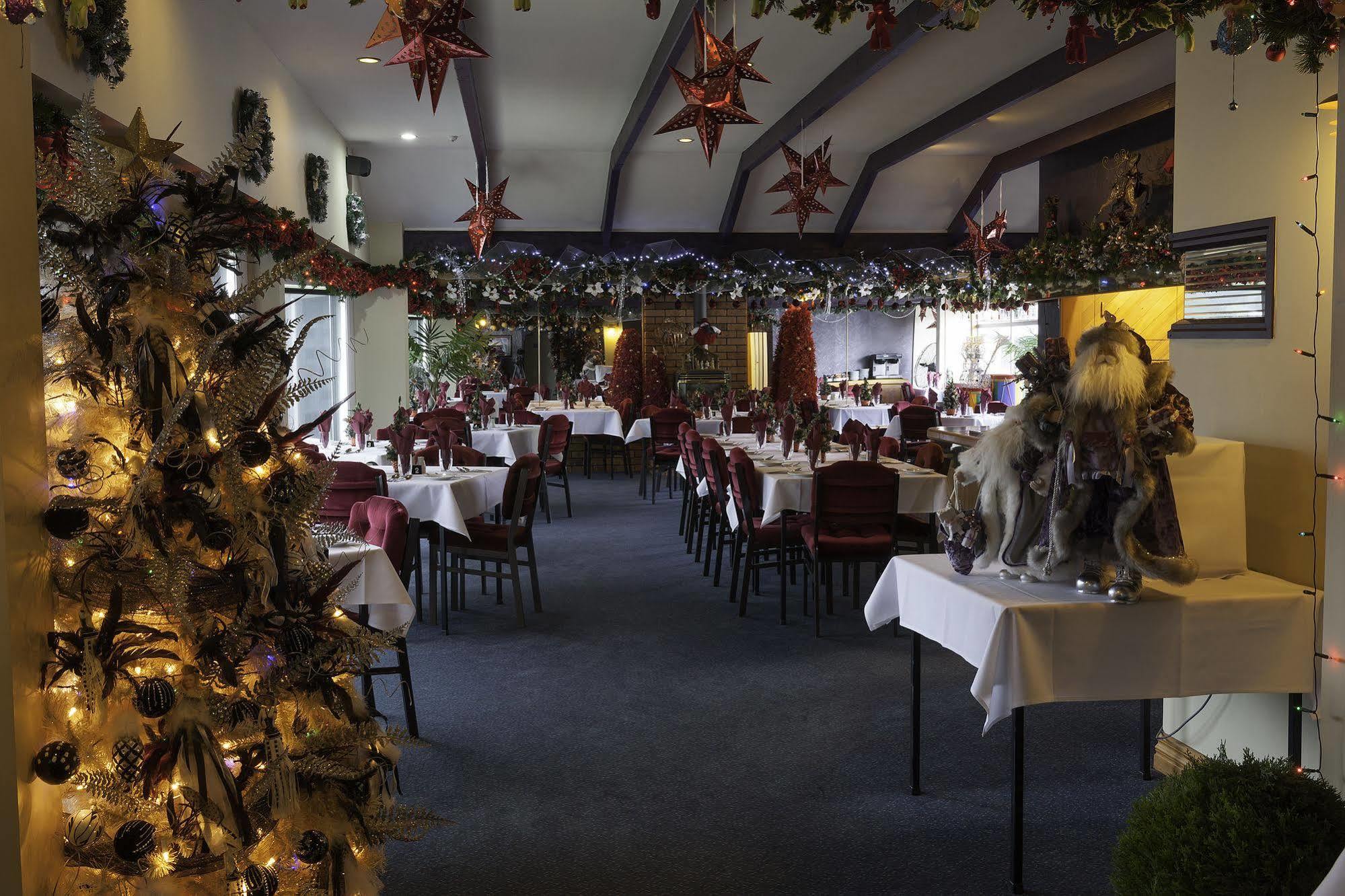 Beachcomber Hotel Picton